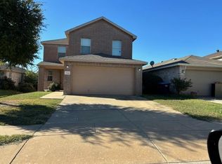 5944 Ridge Lake Dr, Fort Worth, TX 76244