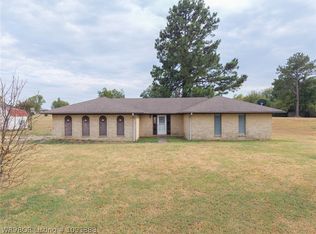 476434 E 1090th Rd, Roland, OK 74954