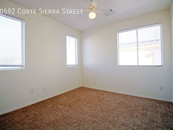 5th image of 10592 Corte Sierra St