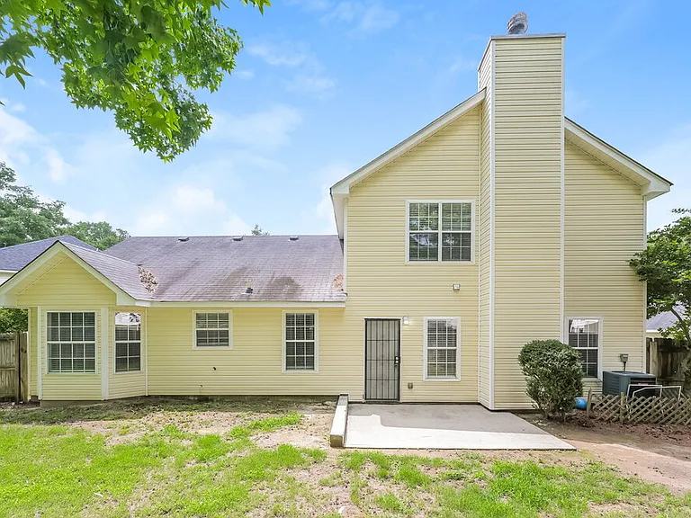 4710 Millenium View Ct — Photo 16