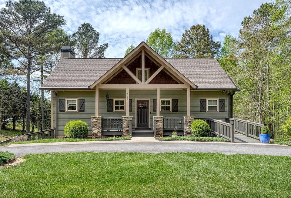1st image of 338 Meadow Brooke Dr