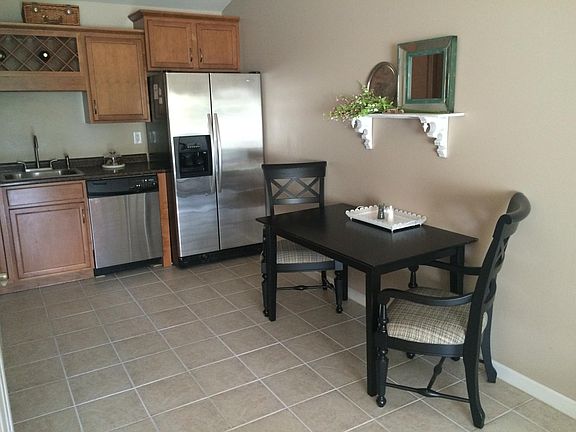3rd image of 16518 Victoria Crossing Dr