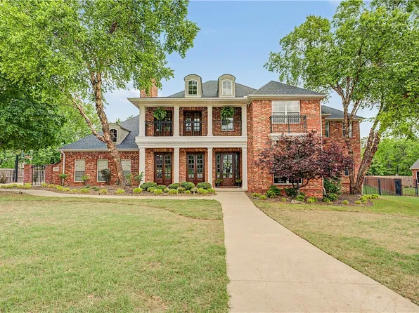 3031 Sagely Ln, Springdale, AR 72764