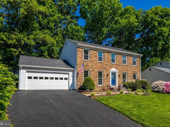 10743 John Turley Pl, Fairfax, VA 22032