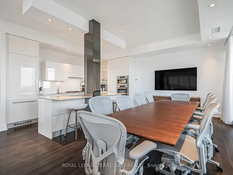 88 Davenport Rd #1704 — Photo 21