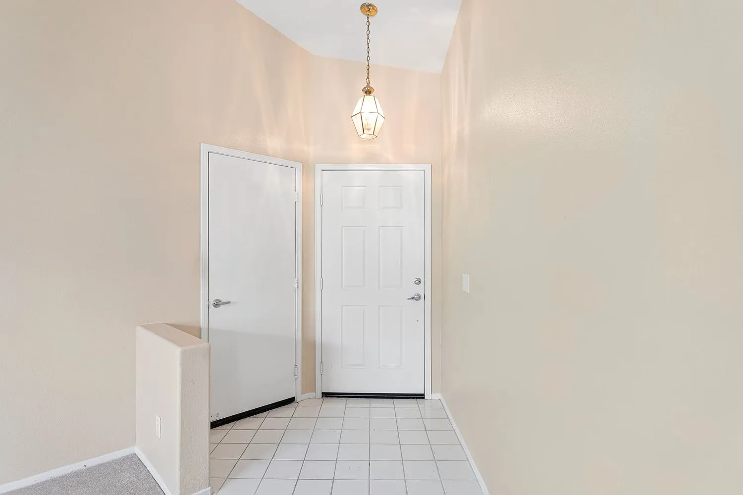 2 bed, 1212 sqft, $2,799 — Photo 2