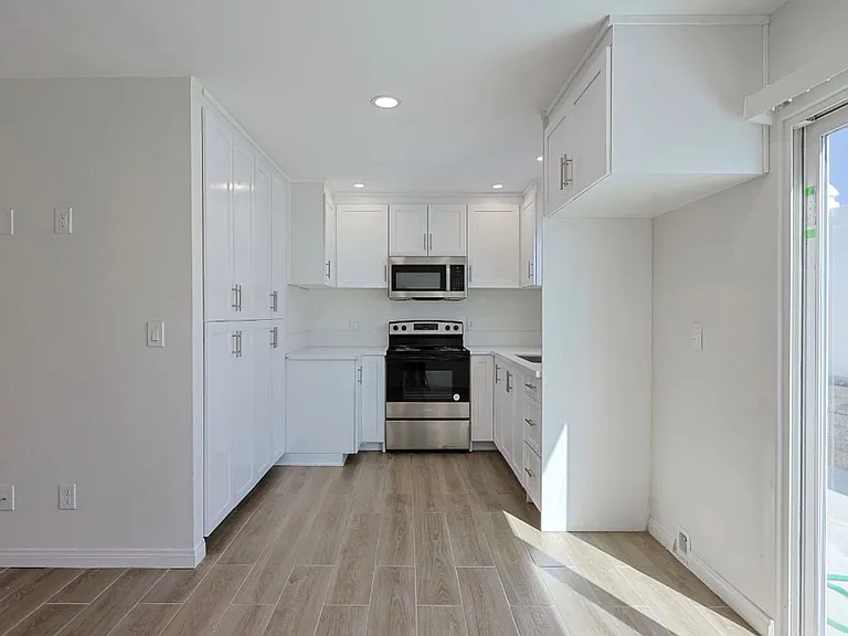 143 Buccaneer Dr — Photo 17