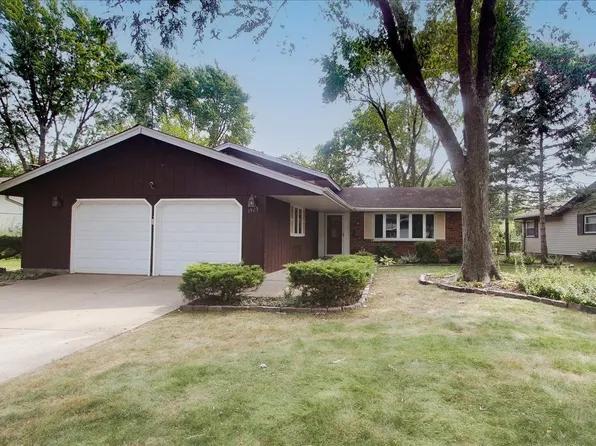 1925 Syracuse Ln, Schaumburg, IL 60193