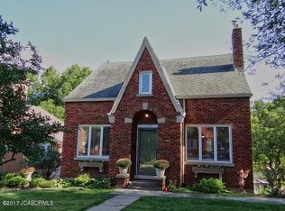 106 E Circle Dr, Jefferson City, MO 65109