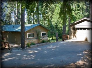 6697 Onyx Trl, Pollock Pines, CA 95726