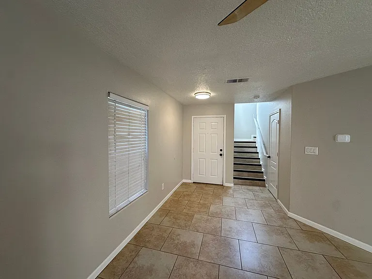 2139 Altura Verde Ln NE — Photo 5