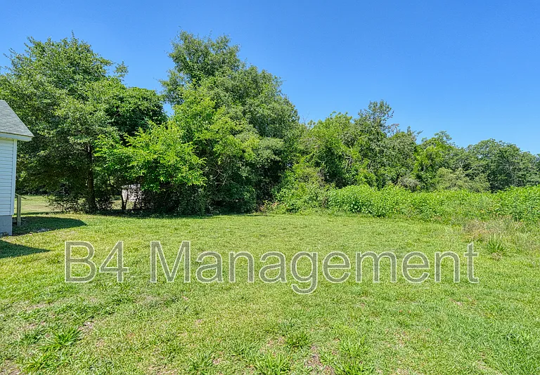 151 Church St — Photo 6