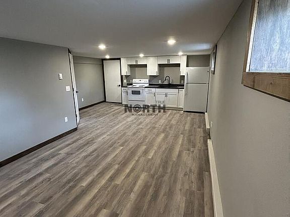 4th image of 310 Holmes Ave APT 6