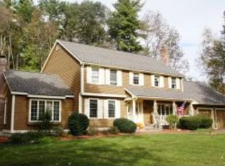 25 Kent St, Windham, NH 03087