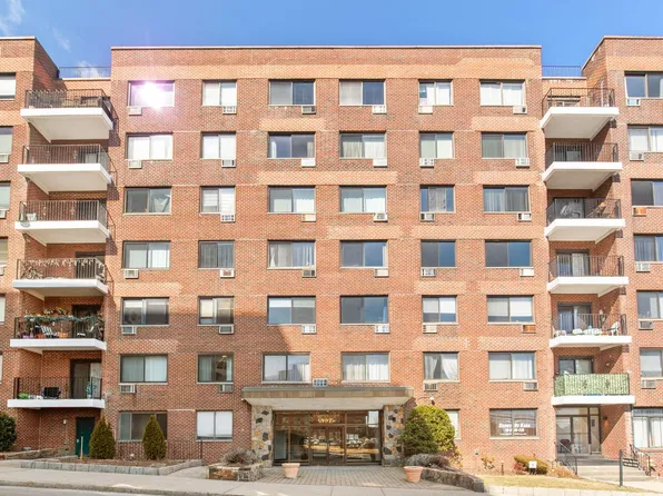 25 Lake Street #4H, White Plains, NY 10603