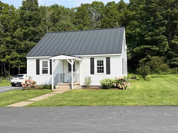 13 Good Circle, Walpole, NH 03608