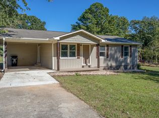 455 Lakewood View Rd, Muscle Shoals, AL 35661