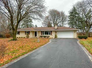 (Undisclosed Address), Waukegan, IL 60085