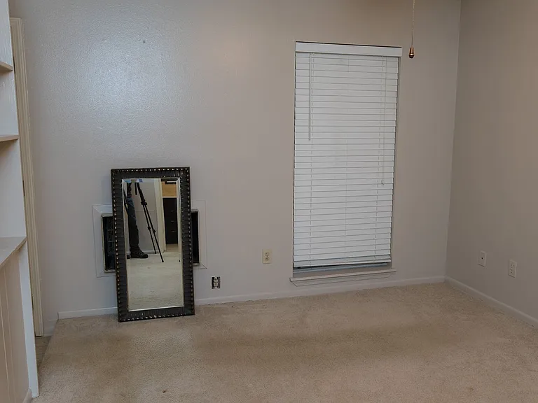 322 Steele Blvd — Photo 6