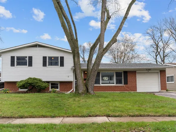7167 Orchard Ln, Hanover Park, IL 60133