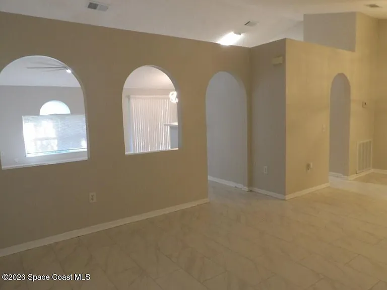 249 Higgins Ave NW — Photo 9