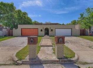 6323 Walraven Cir, Fort Worth, TX 76133