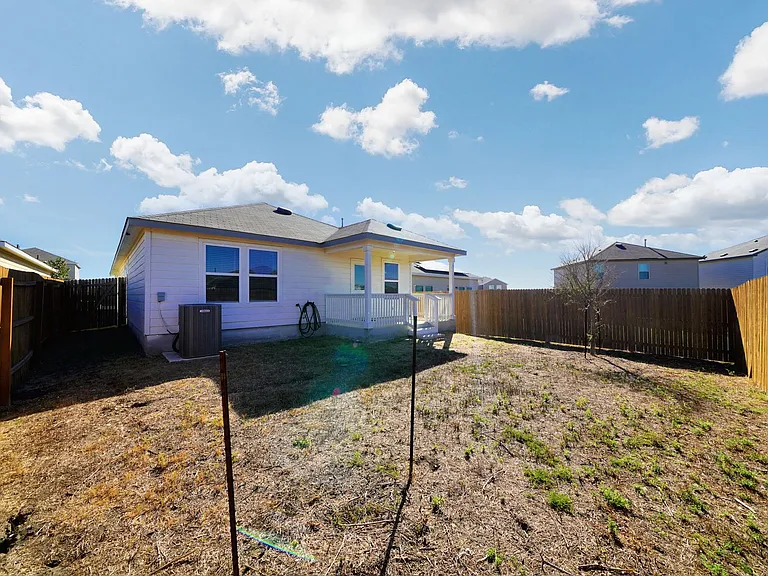 815 Retama Pass — Photo 38