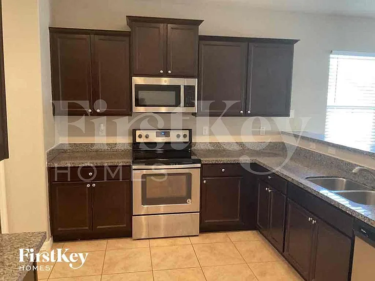 13311 E Tumbleweed Ln — Photo 5