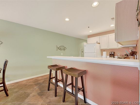 5th image of 133 Cedar Glen Ct #Unit 3a