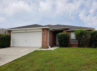 2045 Catline Cir, Navarre, FL 32566
