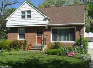 33419 Linden Dr, Solon, OH 44139