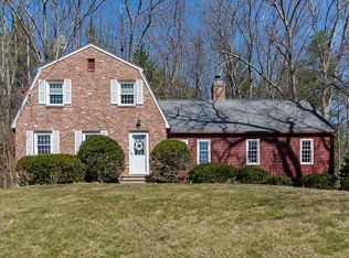 1 Pennock Rd, Chelmsford, MA 01824