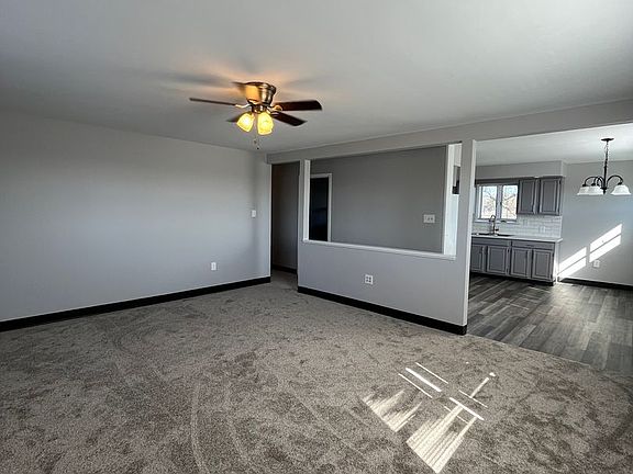 2nd image of 8467 Airport Rd