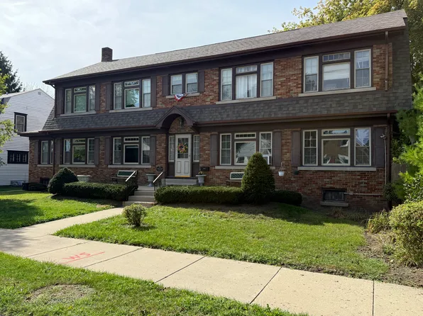 2040 Quincy Ave #3, Racine, WI 53403