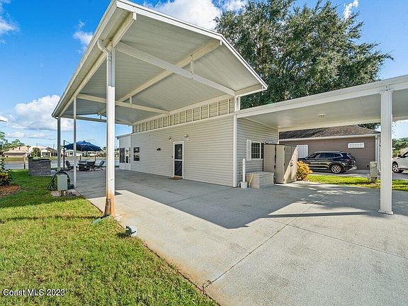 3rd image of 1863 Enterprise Ln #225