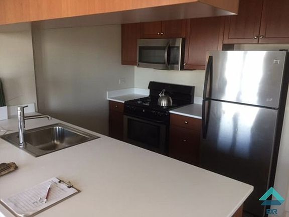 5th image of 373 Wythe Ave APT 5C