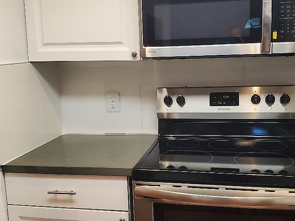 5th image of 2458 Columbia Dr APT 78