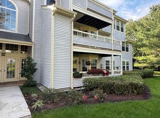 112 Lowell Ct APT 8, Princeton, NJ 08540
