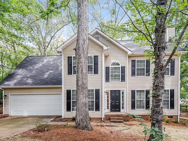 8313 Poplar Grove Cir — Photo 1