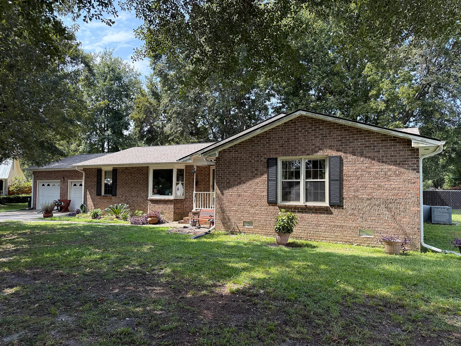 Carson Ct, Moncks Corner — Photo 1
