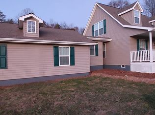 24 Crescent St, Bryson City, NC 28713