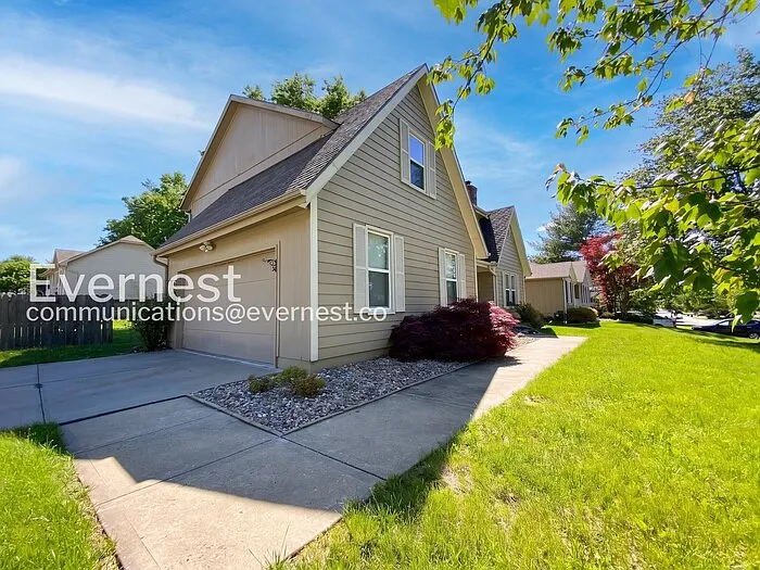 1419 SE 7th St — Photo 2