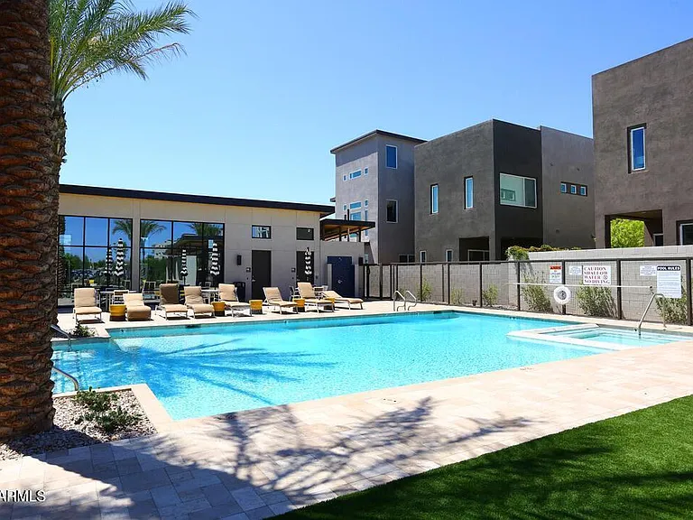 6931 E Orion Dr — Photo 18