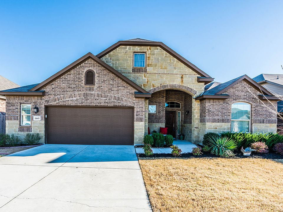 1st image of 1641 Sun Ledge Way