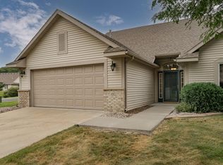 4902 Wildgrass Ln NW, Rochester, MN 55901