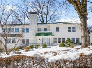 25 Huguenot Drive, Larchmont, NY 10538