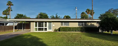 5534 N 19th St Photo 1