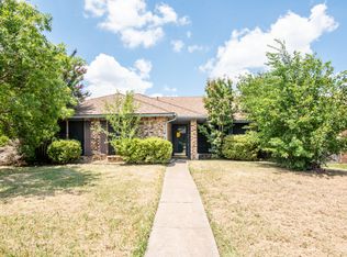 2115 Bridger Dr, Mesquite, TX 75149