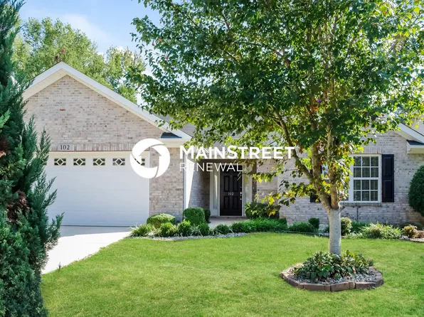 102 Harness Dr, Huntsville, AL 35806