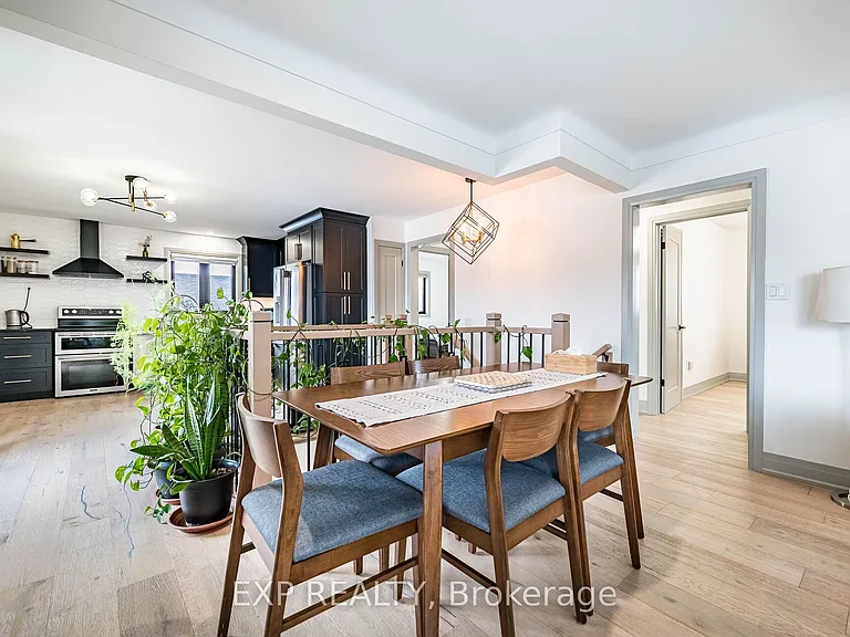 7623 Chorozy St — Photo 11